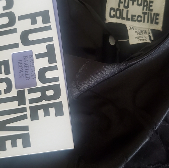 Future Collective Womens Puff Sleeved Organza Crop Blouse Size 24W/26W - Picture 7 of 10